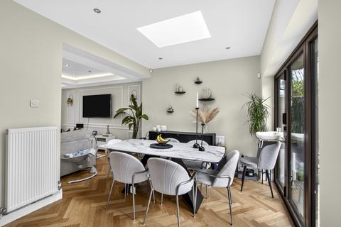 undefined, Empire Road, Greenford, UB6