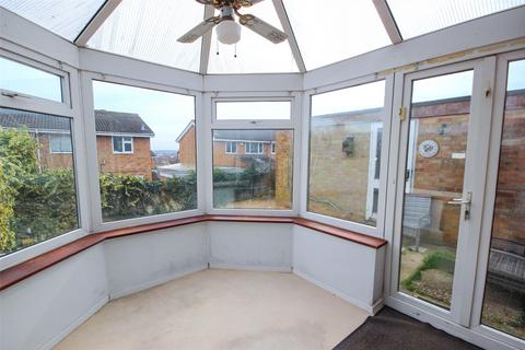 3 bedroom semi-detached house for sale, Lely Close, Bedford, Bedfordshire, MK41