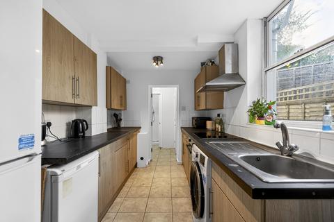 6 bedroom semi-detached house for sale, Rupert Road, Guildford, GU2