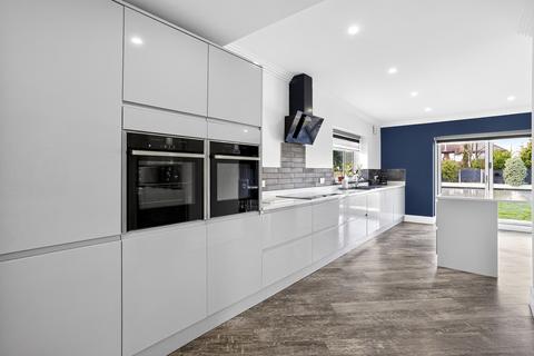 4 bedroom semi-detached house for sale, Carlisle Avenue, Preston, PR1
