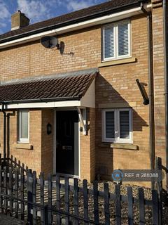 2 bedroom terraced house to rent, Piernik Close, Swindon, SN25