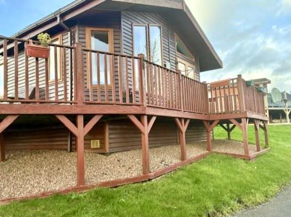 Letham Feus Caravan Park Leven