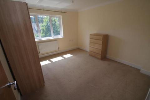undefined, Warwick Court, 110 Godstone Road, Kenley, Croydon