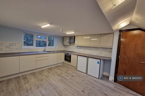3 bedroom flat to rent, London, London, N6