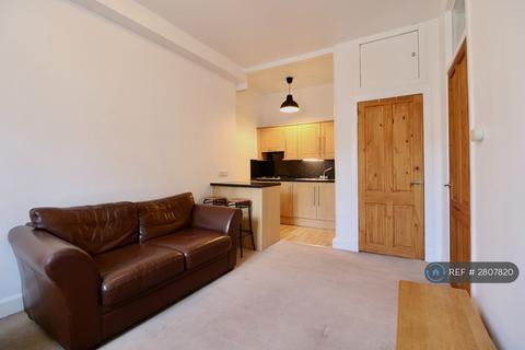 undefined, Dalgety St, Edinburgh, EH7