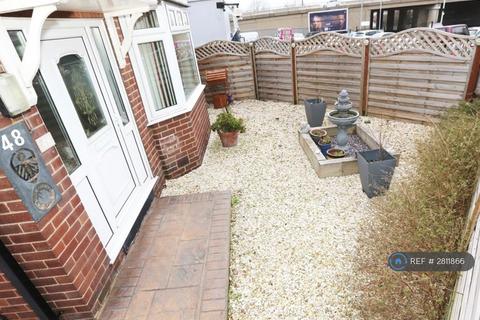 undefined, Belle Isle Road, Leeds, LS10