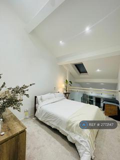 1 bedroom penthouse to rent, Manhattan Building, London, E3
