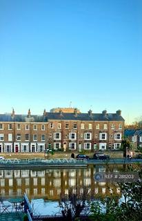 1 bedroom flat to rent, Skeldergate, York, YO1