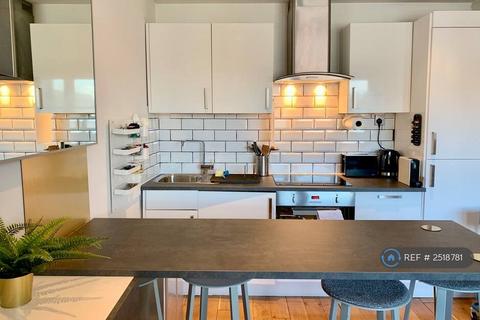 undefined, Battersea Rise, London, SW11