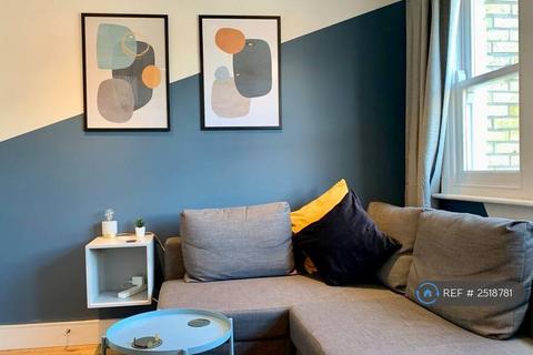 undefined, Battersea Rise, London, SW11