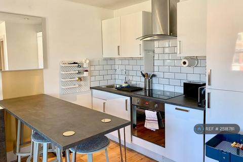 undefined, Battersea Rise, London, SW11