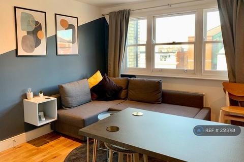 undefined, Battersea Rise, London, SW11