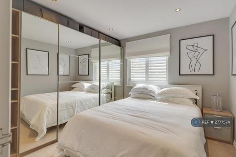 undefined, Lady Hamilton Court, Southend-On-Sea, SS1