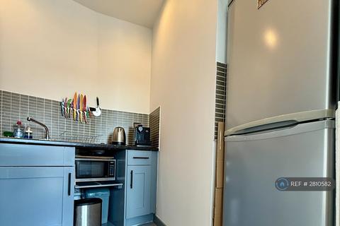undefined, Limehouse Lodge, London, E5