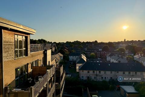 undefined, Limehouse Lodge, London, E5