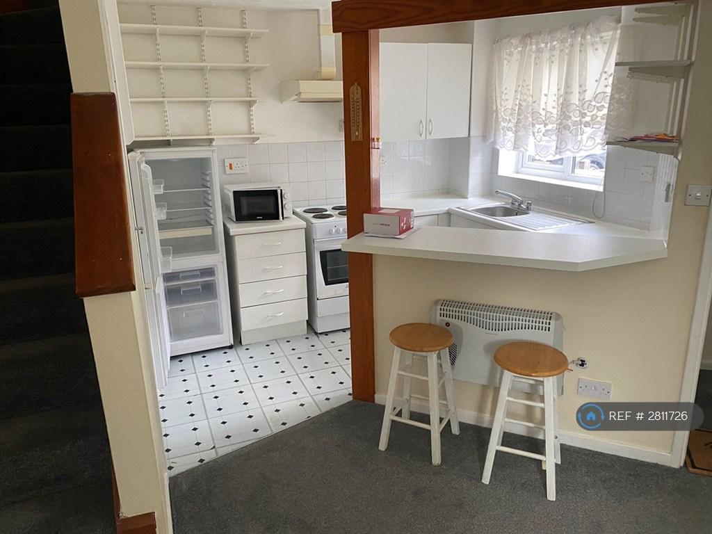 Breakfast Bar And Kitchen.