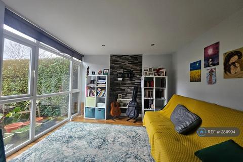 2 bedroom end of terrace house to rent, Sunderland Road, Maidenhead, SL6