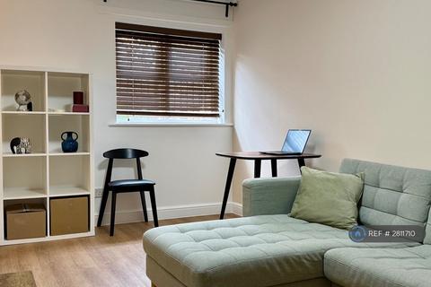 1 bedroom flat to rent, Blantyre House, Manchester, M15