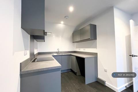 1 bedroom flat to rent, Central Avenue, Lutterworth, LE17