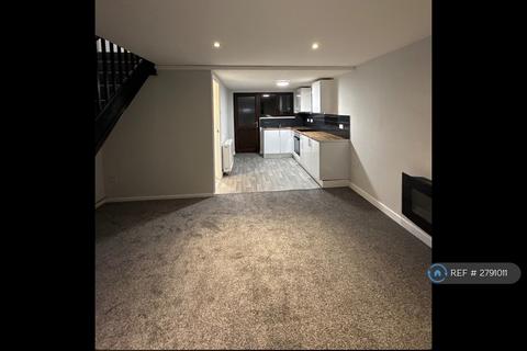 2 bedroom terraced house to rent, Snowdon Way, Wolverhampton, WV10