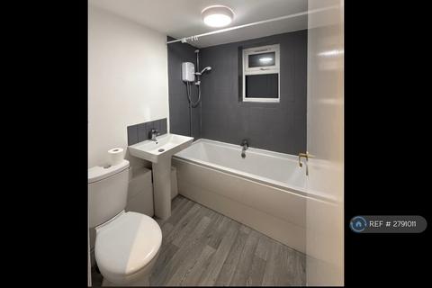 2 bedroom terraced house to rent, Snowdon Way, Wolverhampton, WV10