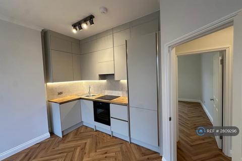 2 bedroom flat to rent, Pemberton Terrace, London, N19