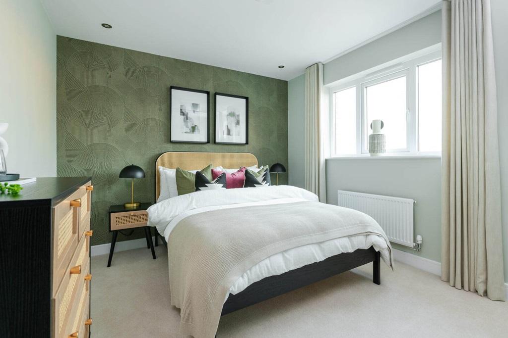 A second double bedroom means you don't have to...