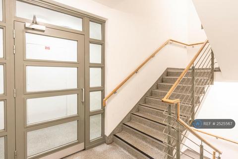 2 bedroom flat to rent, Rathlin Street, Glasgow, G51