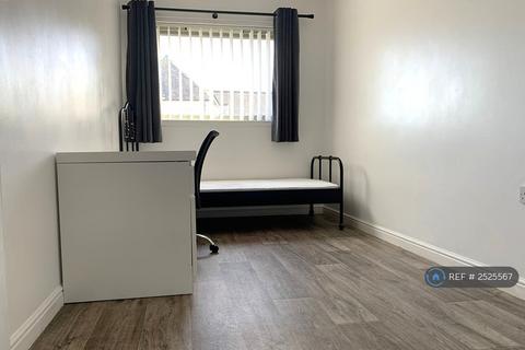 2 bedroom flat to rent, Rathlin Street, Glasgow, G51
