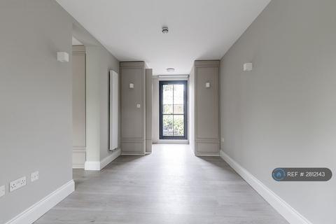 1 bedroom flat to rent, Riverside Apartments, London, N13