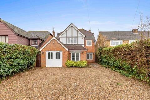 undefined, Wynnswick Road, Beaconsfield HP9