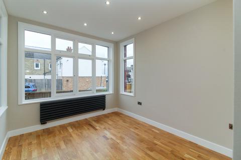 undefined, Beauchamp Road, SE19