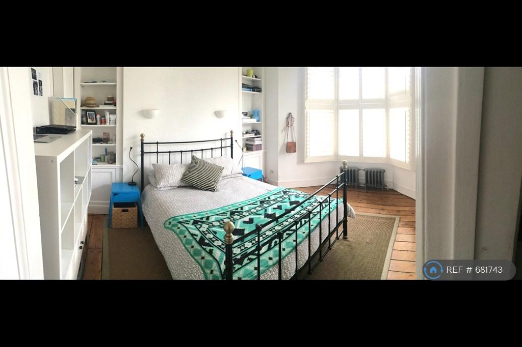 Large Double Bed Room