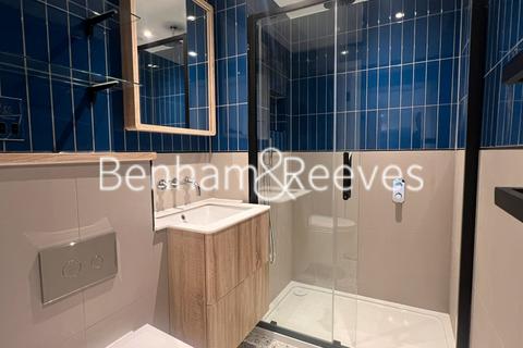 2 bedroom apartment to rent, Munstead, Danvers Avenue SW11