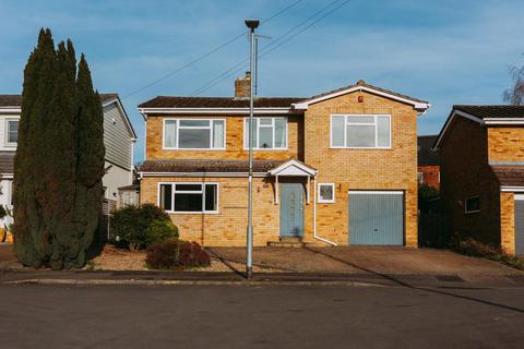 5 bedroom detached house for sale, Northleigh Grove, Market Harborough, LE16