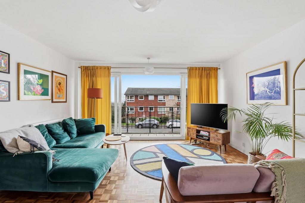 06-c3dc JHProp World - 4 Leamington Court - 17.jpg