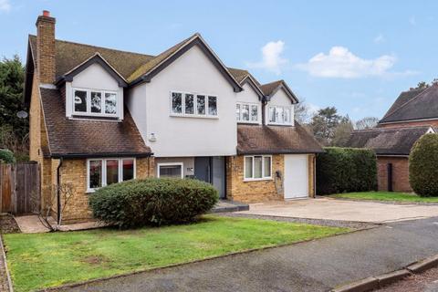 undefined, Dove Park, Rickmansworth WD3