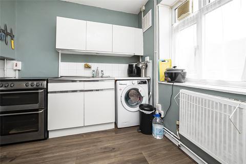 2 bedroom maisonette for sale, Stroud Crescent, London, SW15