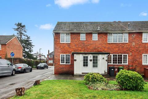 2 bedroom maisonette for sale, The Pantiles, Bushey Heath, WD23