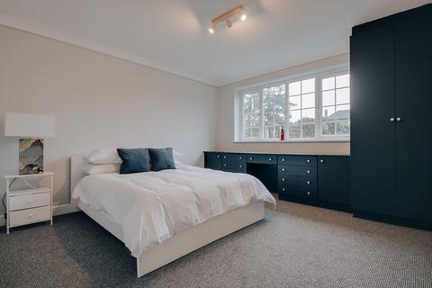2 bedroom maisonette for sale, The Pantiles, Bushey Heath, WD23