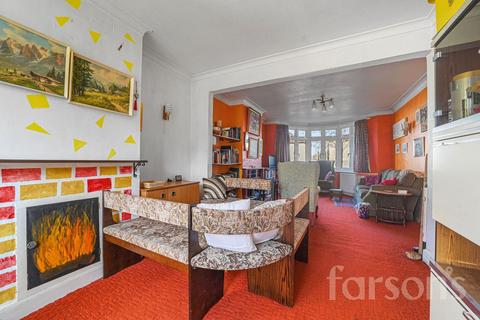 undefined, Oliver Road, Shenfield, CM15