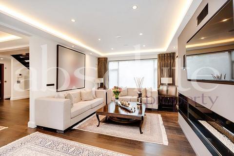 4 bedroom detached house for sale, West Heath Gardens, London NW3