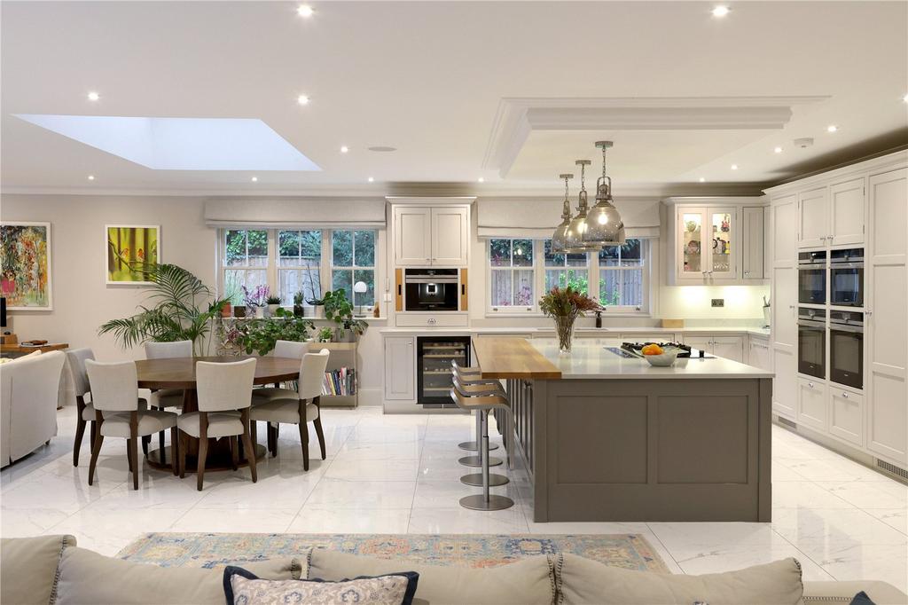 Kitchen/Breakfast
