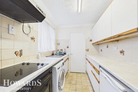 3 bedroom terraced house for sale, Oxford Road, Lowestoft