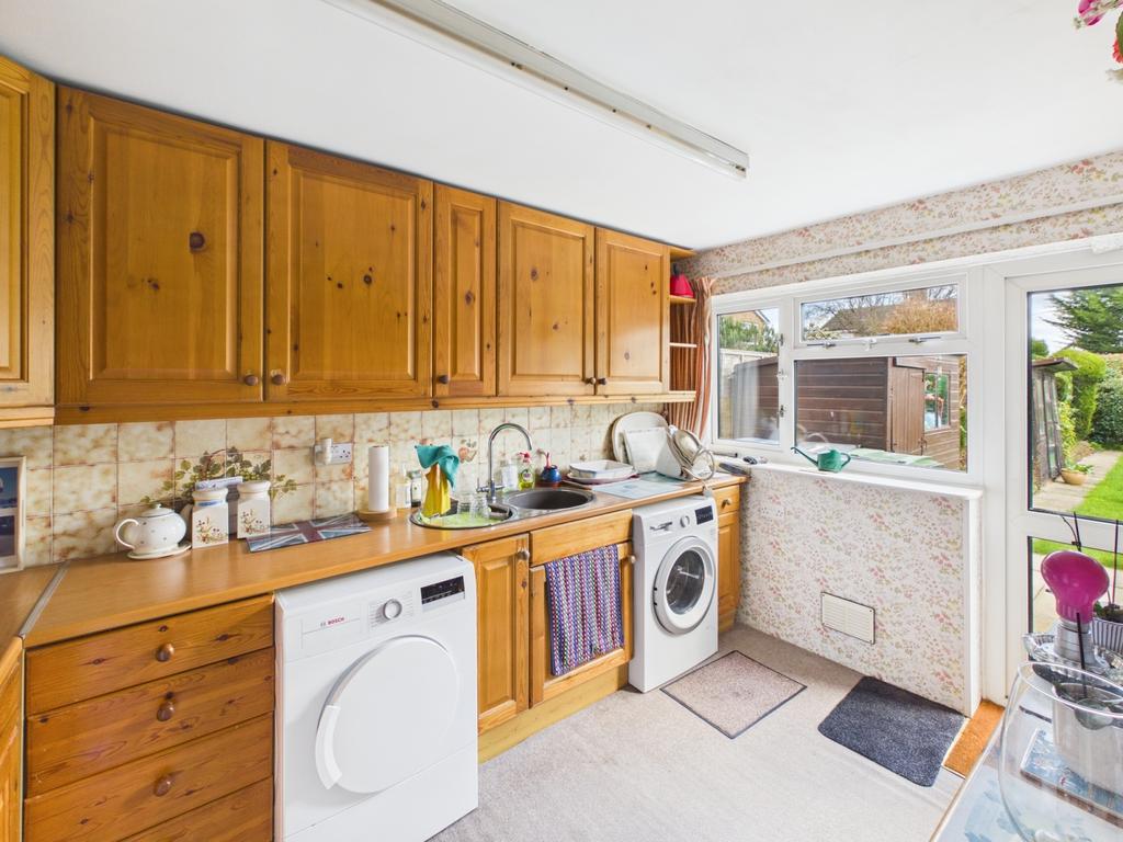 Kitchen 2/ Utility