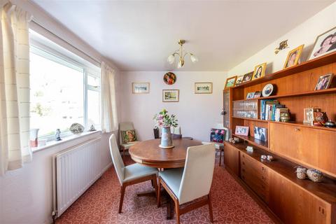 undefined, Park Road, Smallfield, Horley