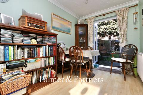 undefined, Yew Tree Rise, Pinewood, Ipswich, Suffolk, IP8
