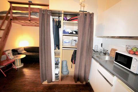undefined, Mountfield Road, London, N3