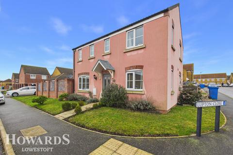 undefined, Hunton Road, Oulton Broad