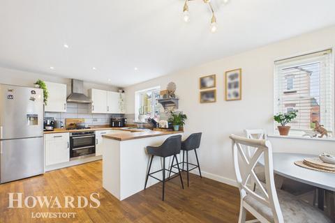 undefined, Hunton Road, Oulton Broad